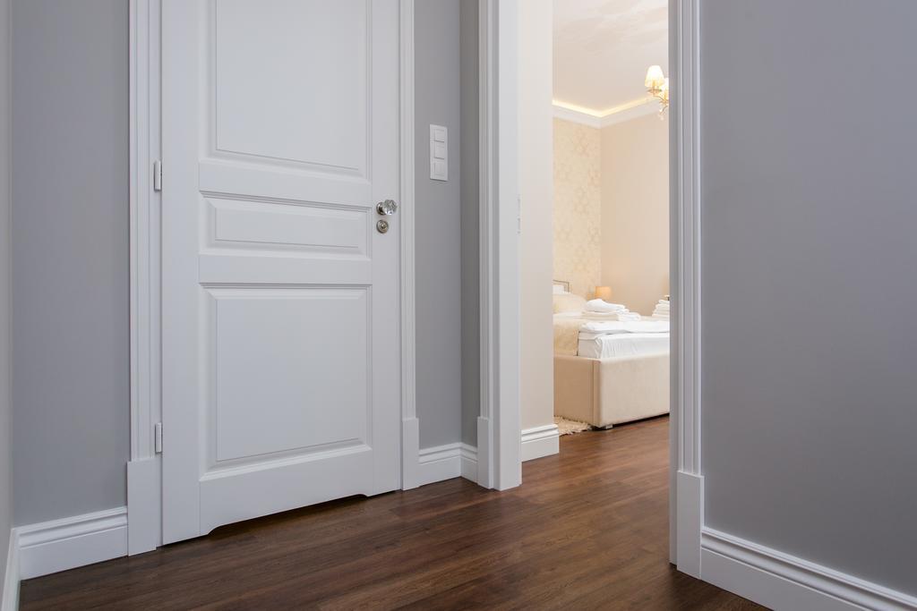 Executive 2-Bedroom Apartment Krasków Dış mekan fotoğraf